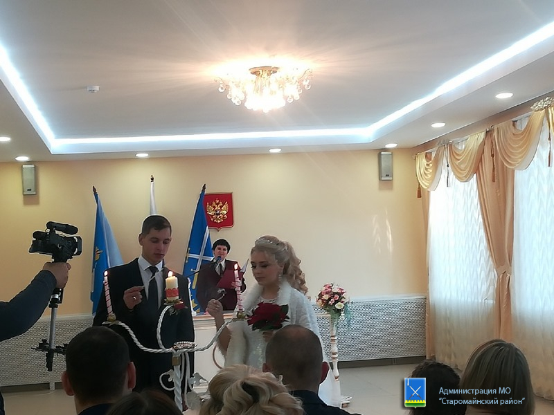 14 декабря 2019 года состоялась торжественная церемония бракосочетания в зале Старомайнского районного Дома Культуры