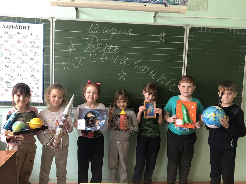 День космонавтики в школах Старомайнского района