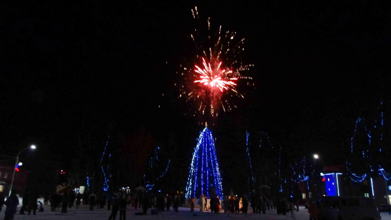 Праздничное открытие главной Новогодней ёлки Старомайнского района