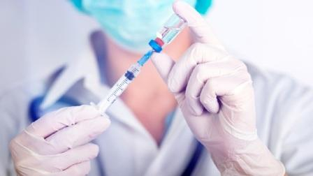 В Ульяновской области постановлением регионального Роспотребнадзора введена обязательная вакцинация пожилых граждан
