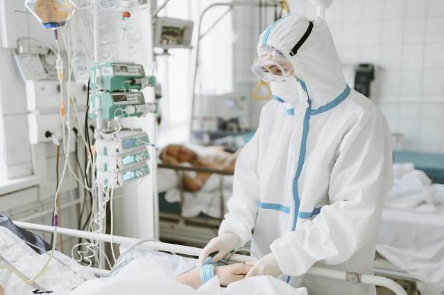 Отделения ковидных госпиталей в Ульяновской области продолжают перепрофилировать для оказания плановой помощи жителям