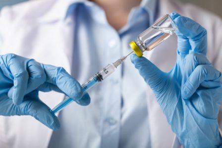 В Ульяновской области продолжатся вакцинация против COVID-19